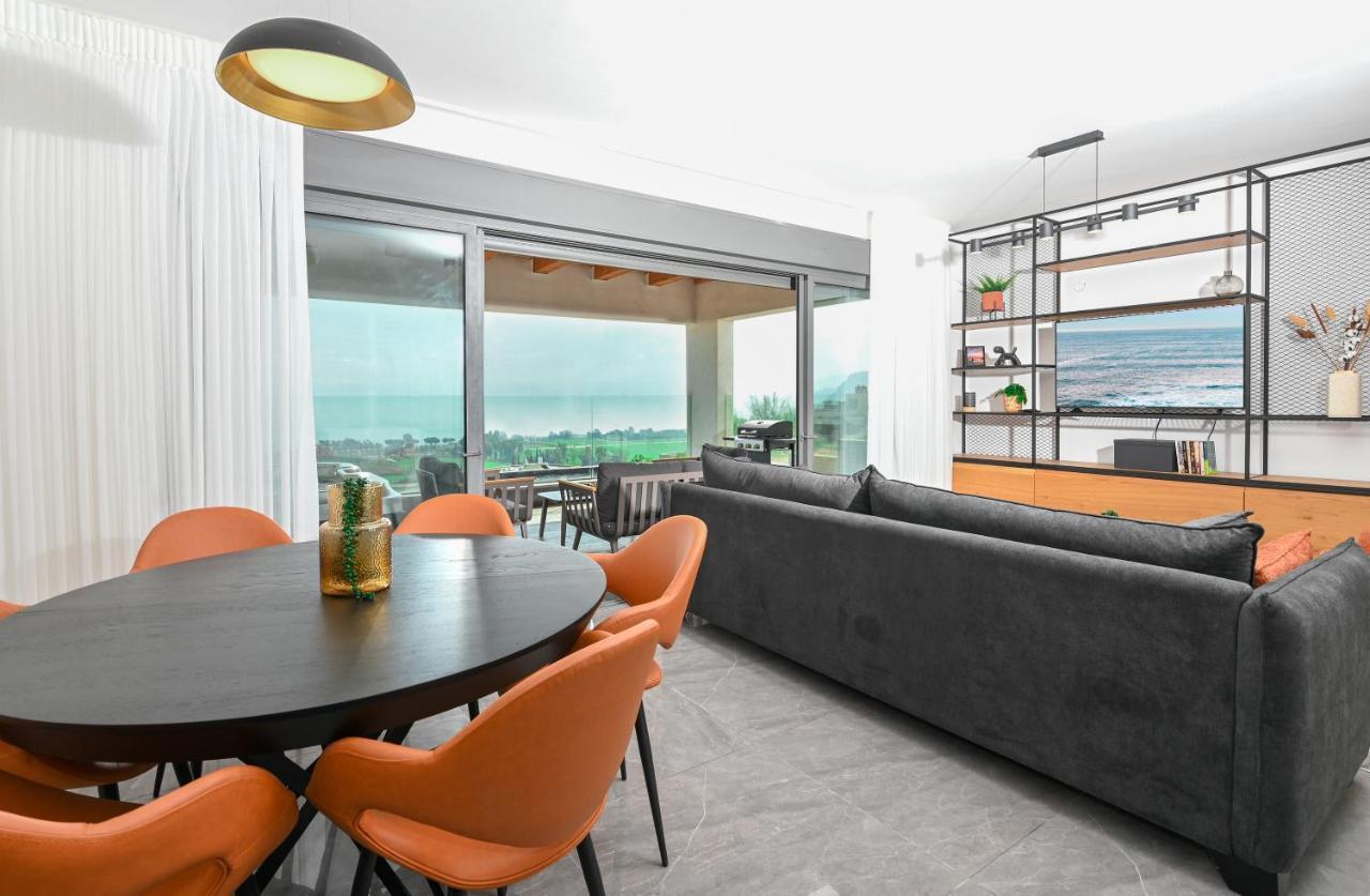 Yalarent C Kinneret Hotel Apartments Migdal Buitenkant foto