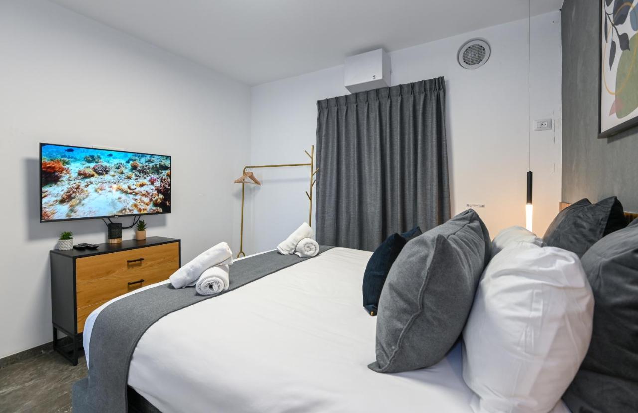Yalarent C Kinneret Hotel Apartments Migdal Buitenkant foto