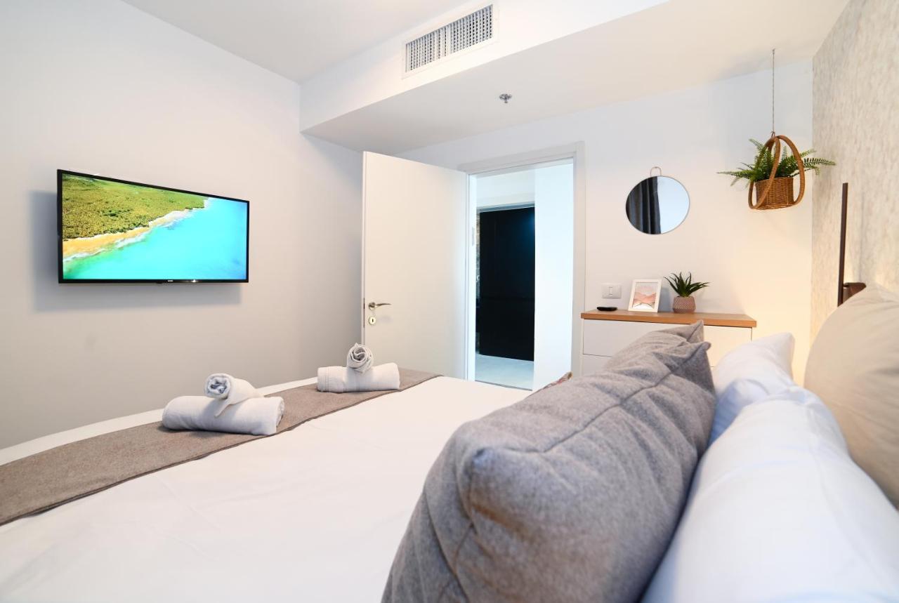 Yalarent C Kinneret Hotel Apartments Migdal Buitenkant foto